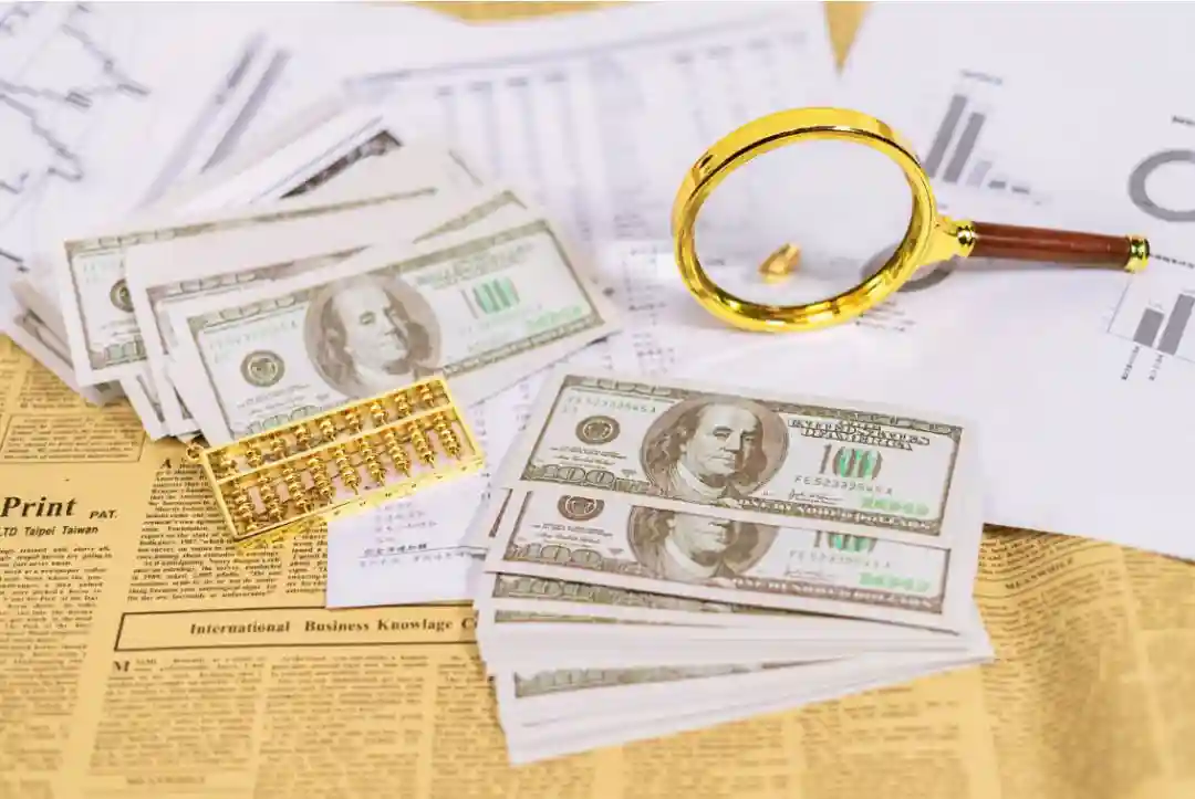 你看上银行的利息，银行看不上你的资质